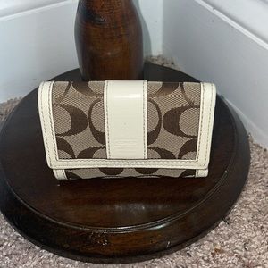 Coach wallet